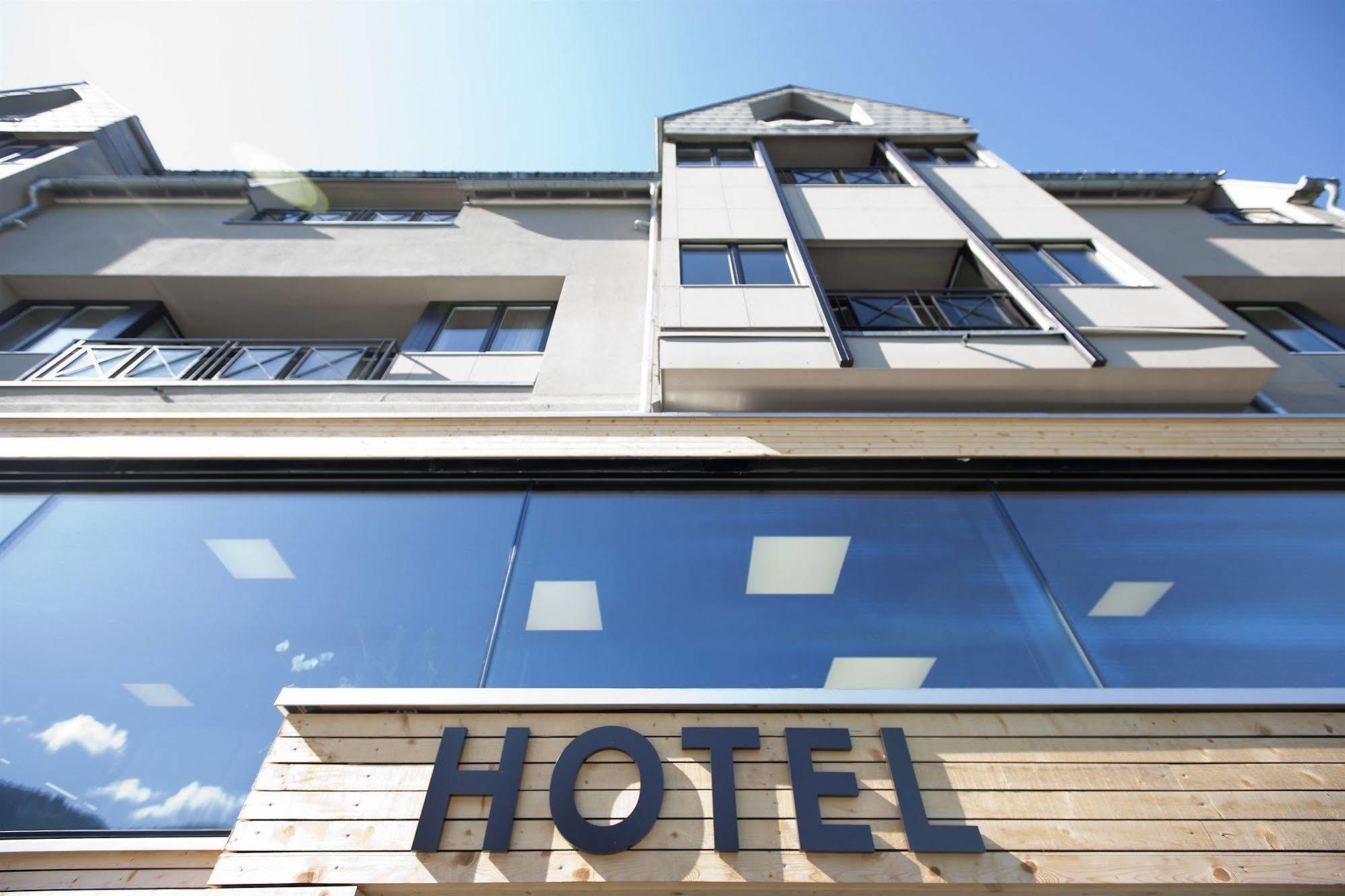 Hotel Am Garnmarkt Götzis Extérieur photo